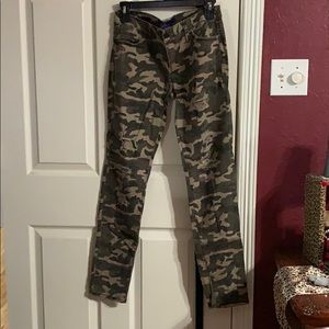 Army Distressed Jeans